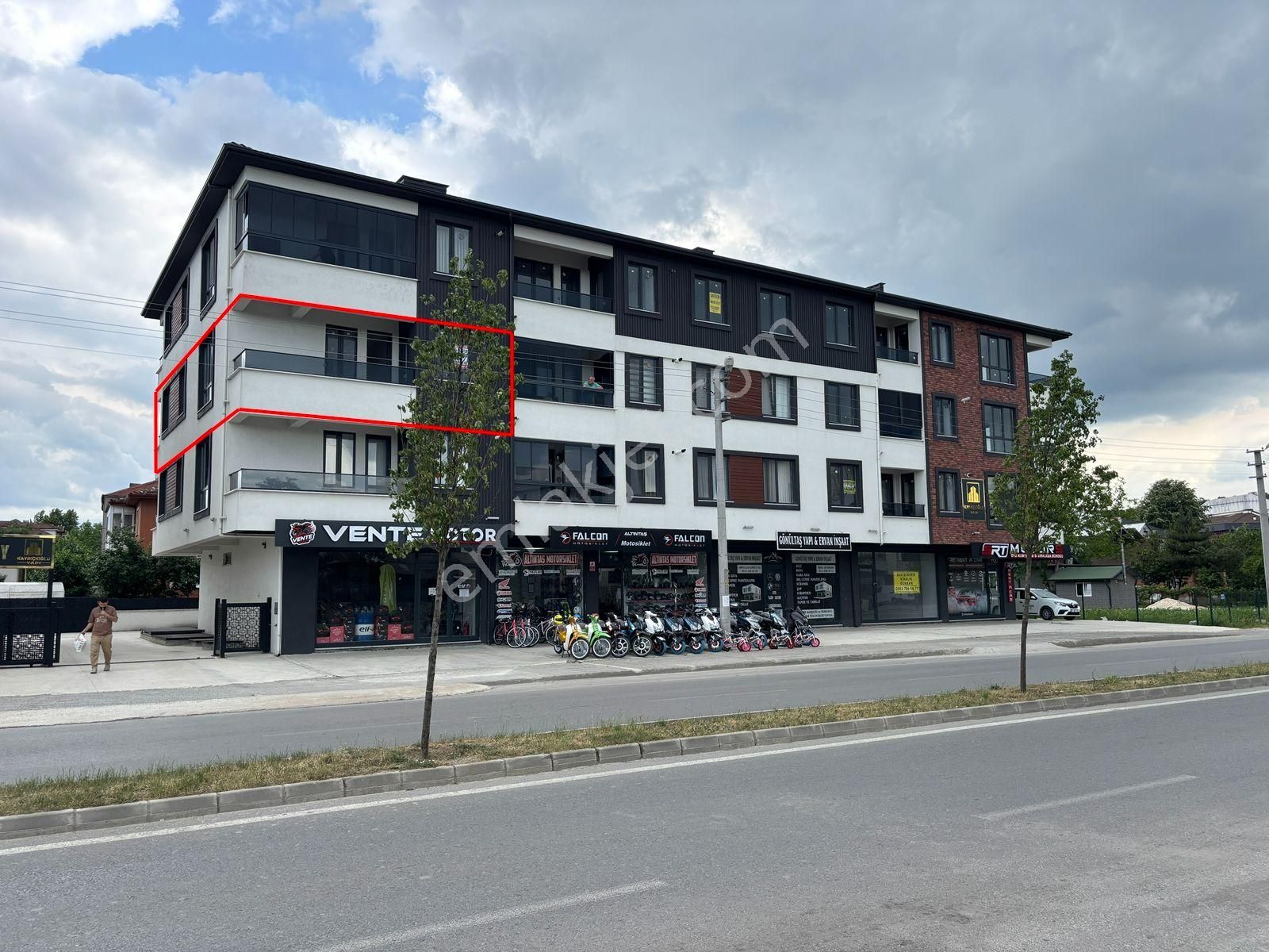 Çay Mahallesi'nde Modern City'de 3+1 130 M2 Lüx Daire