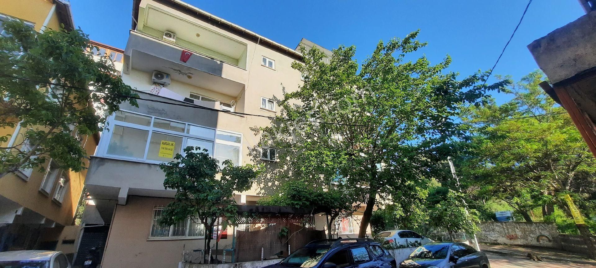 Maltepe Başıbüyük Merkezde 3,5+1 140 M2 Geniş Kiralık Daire