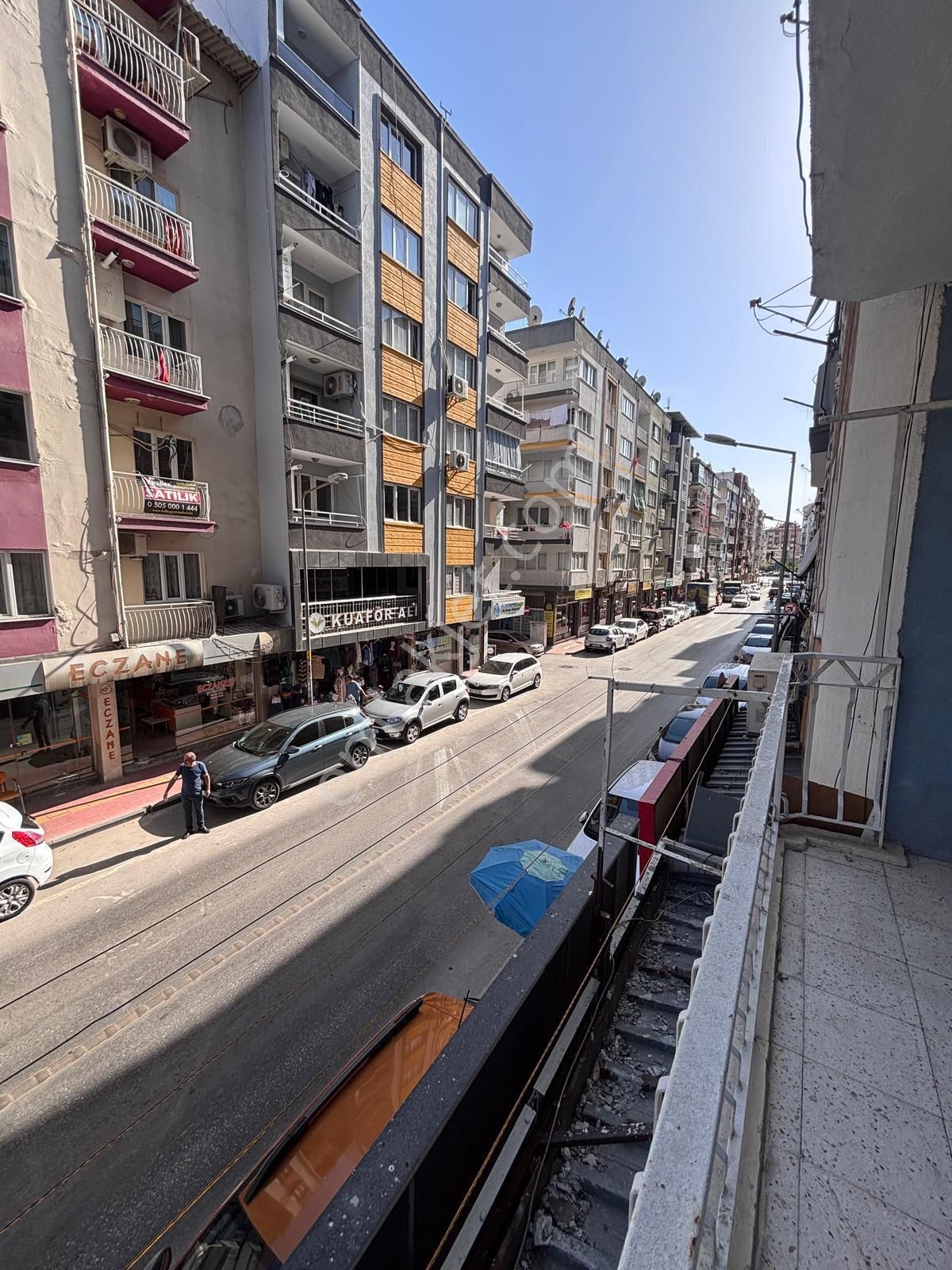 Kıbrıs Caddesi Üzerinde Ofise Uygun