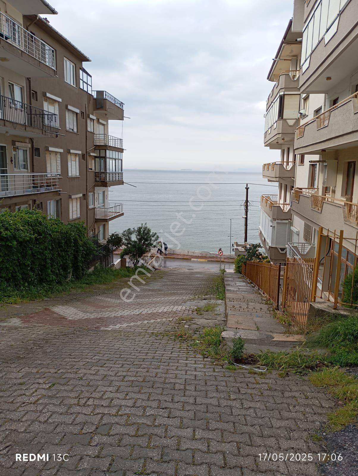 Denize 20 Metre Eşyalı Daire