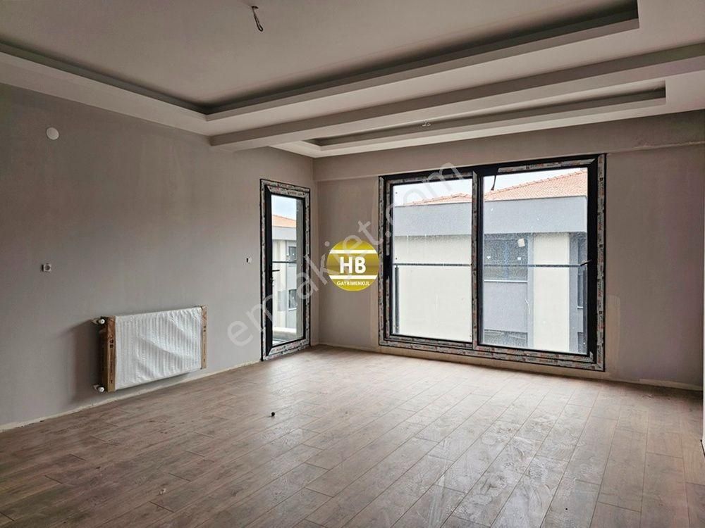 Hb'den 3+1 Satılık Daire, Site İçi Havuzlu Kapalı Otoparklı