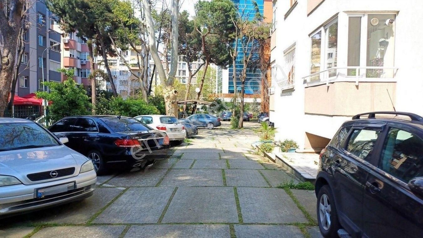 Eriş Emlak Dan Atatürk Caddesine Yakın Geniş 3+1 Boş Oturmaya Hazır Yatırıma Uygun