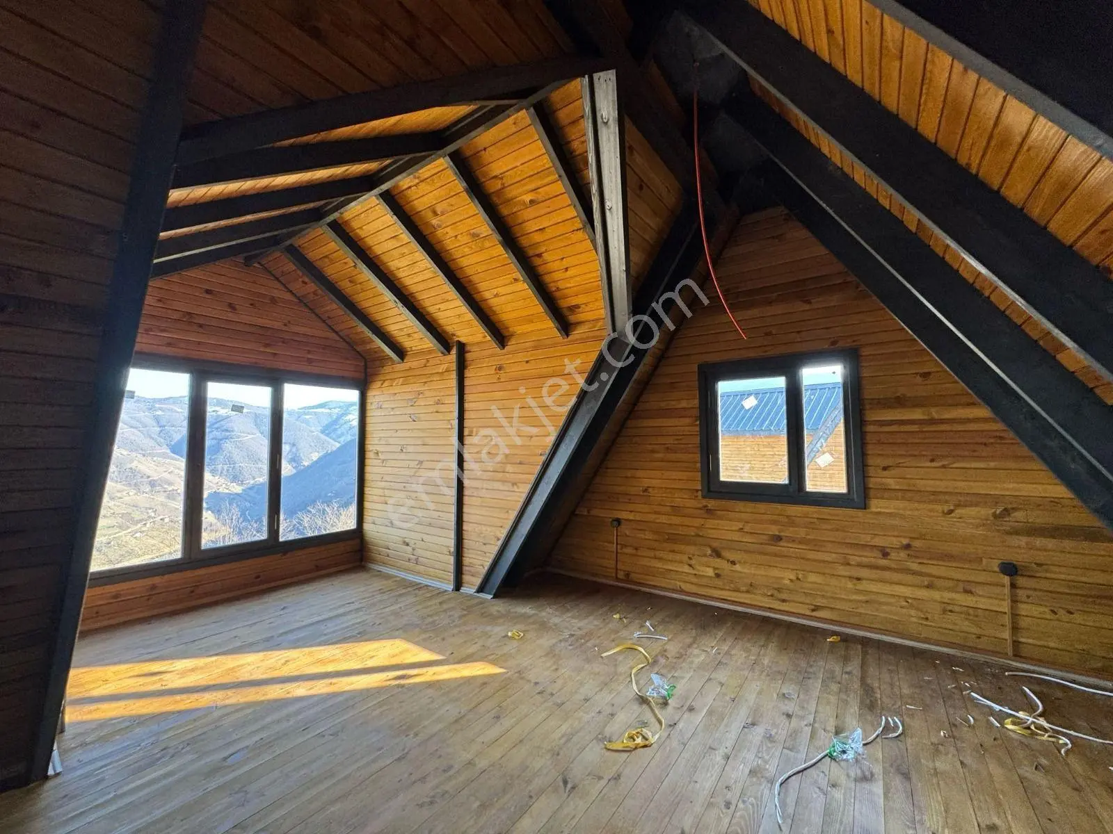Trabzon Akçaabat'ta Satılık Bungalov - Görsel 4