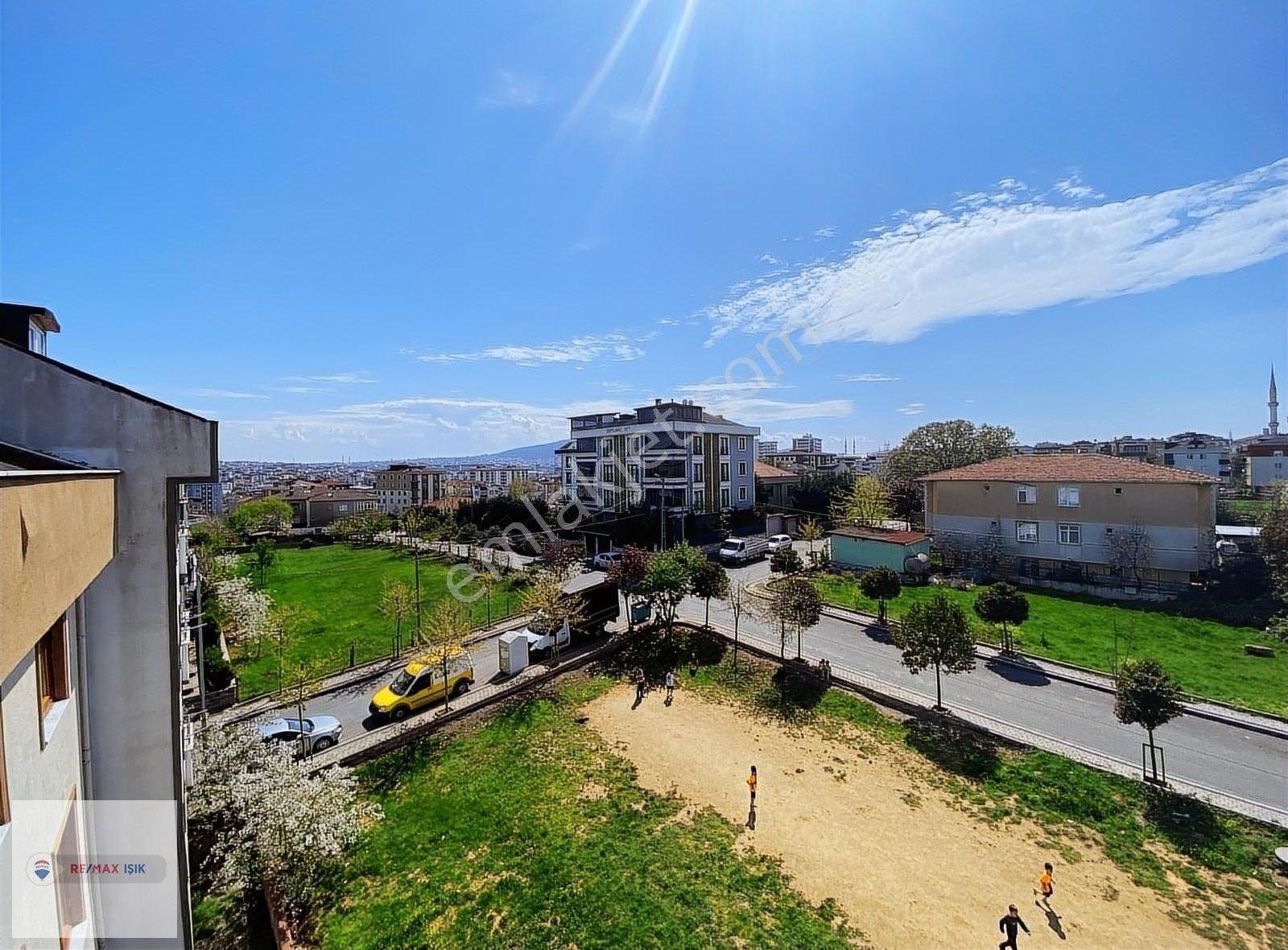 Sancaktepe Abdurrahmangazi Mahallesi Satılık 4+1 Dubleks Daire