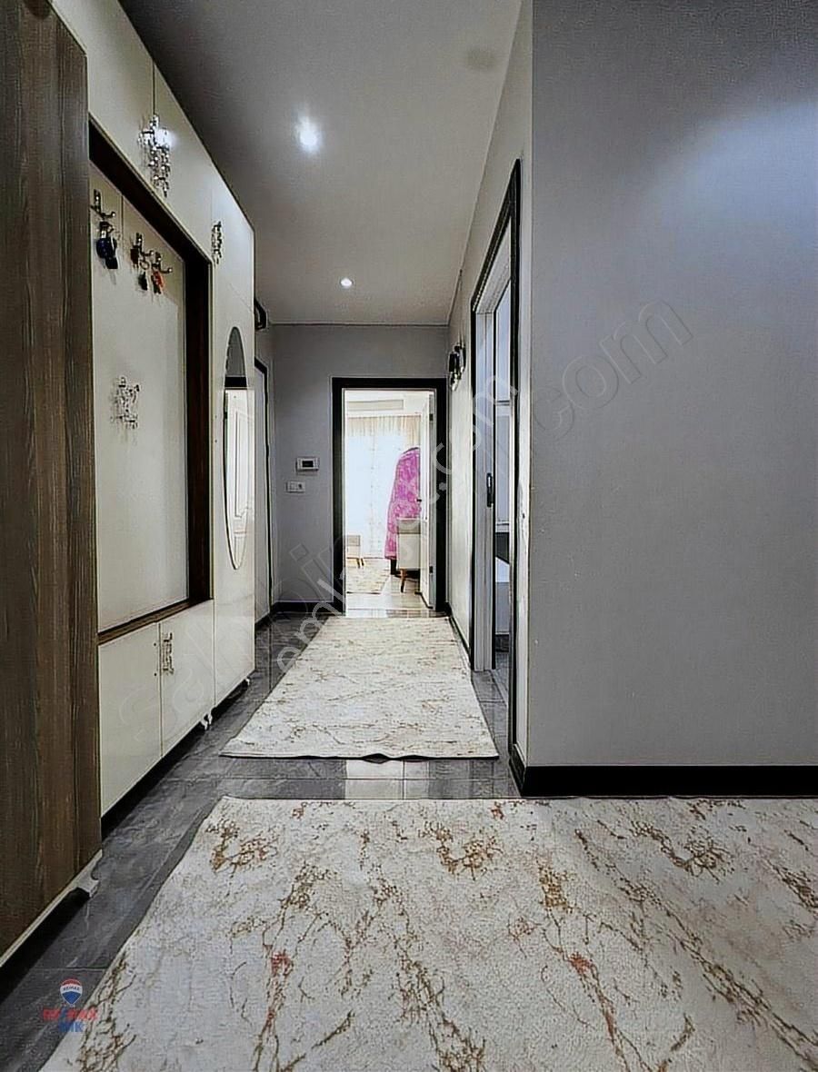 Kavaklı Mah. Yeni Binada 2+1 Ferah,kullanışlı Arakat Daire