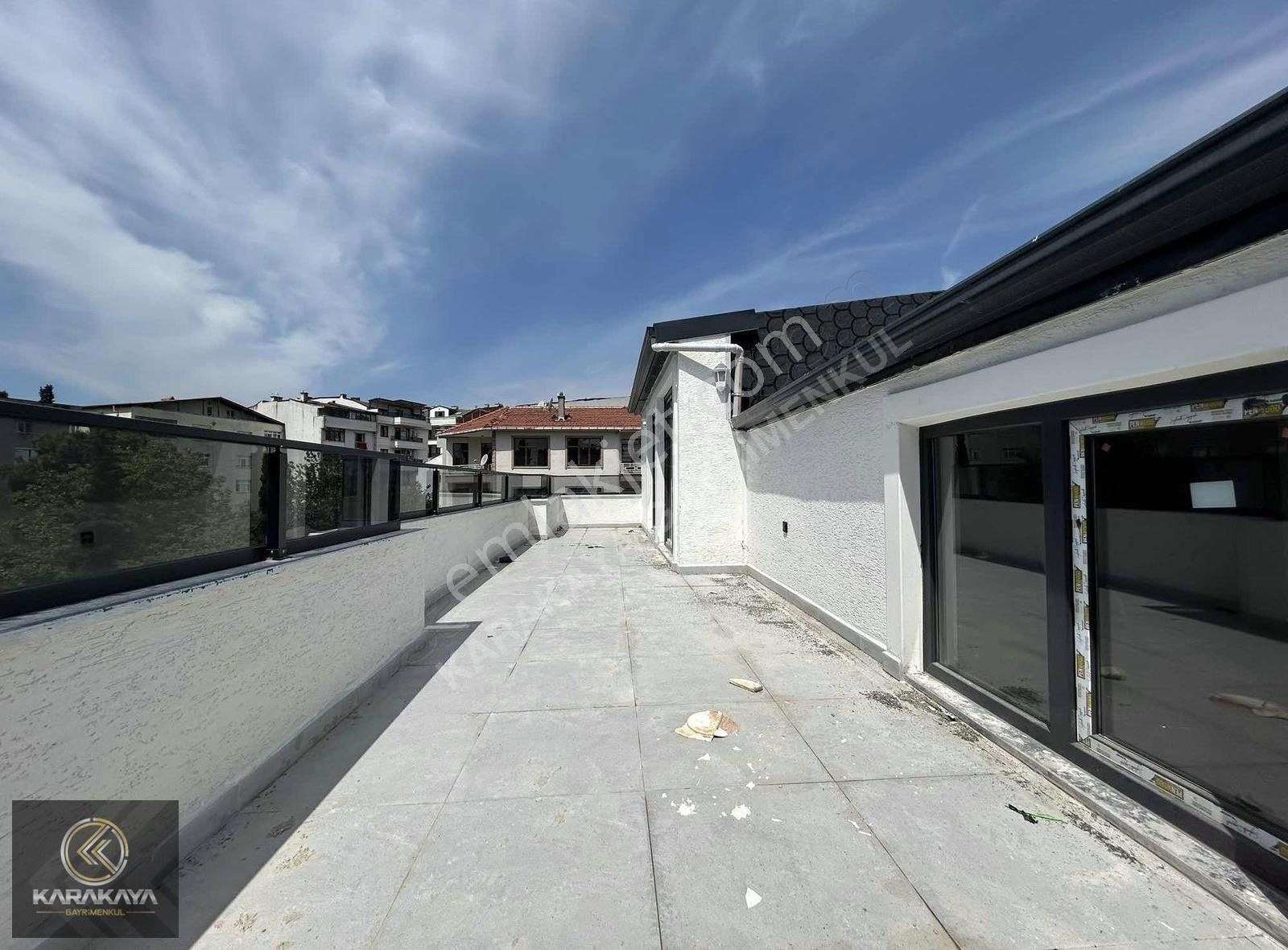 Yalı Mah. Çift Giriş Çift Banyo 5+1 270 M2 Ultra Lüks Dubleks