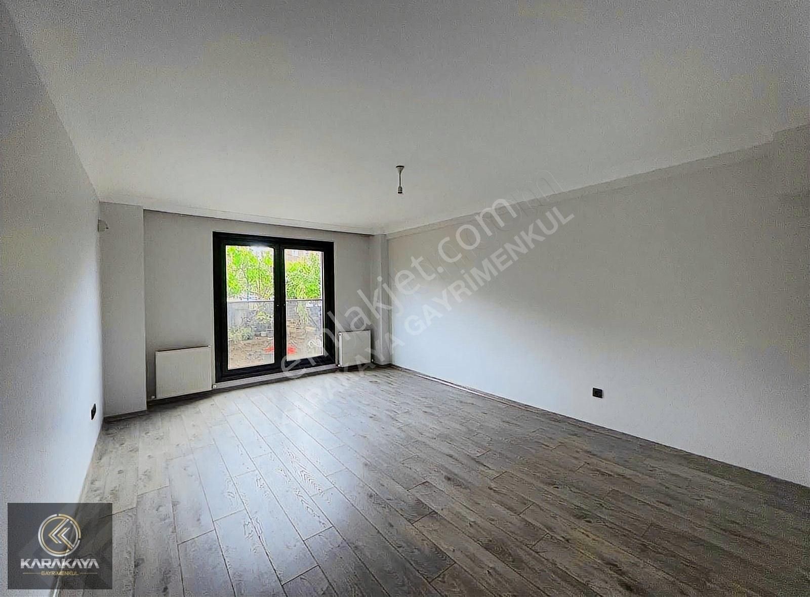 Cami Mah.tuzla Cad Yakını 3+1 Bahçe Katı Kiralık Daire