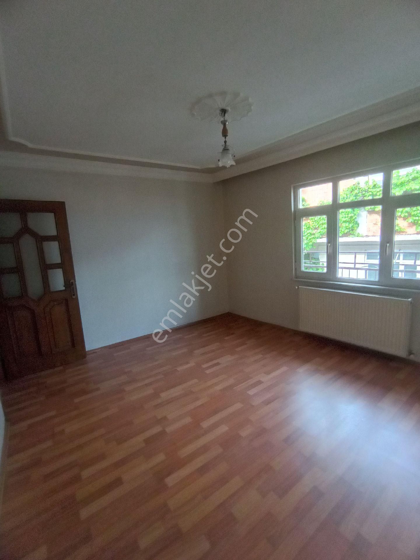 Bekirderede Kiralık Temiz 1+1