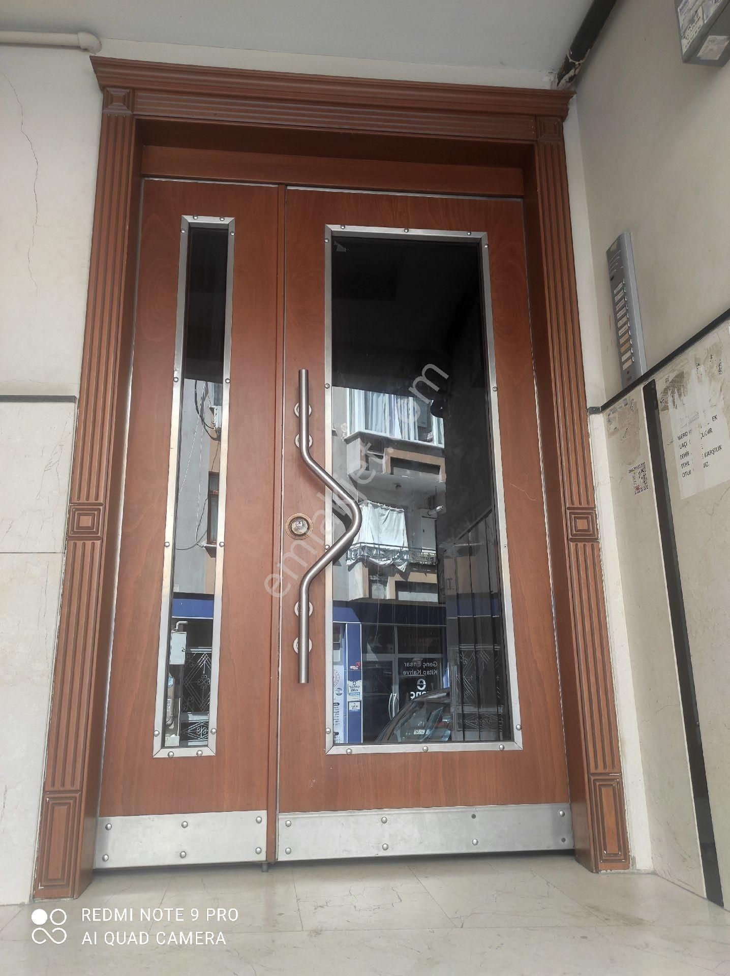 Kağıthane Sultan Selim'de Caddeye Yürüme 100 Metre Mesafede
