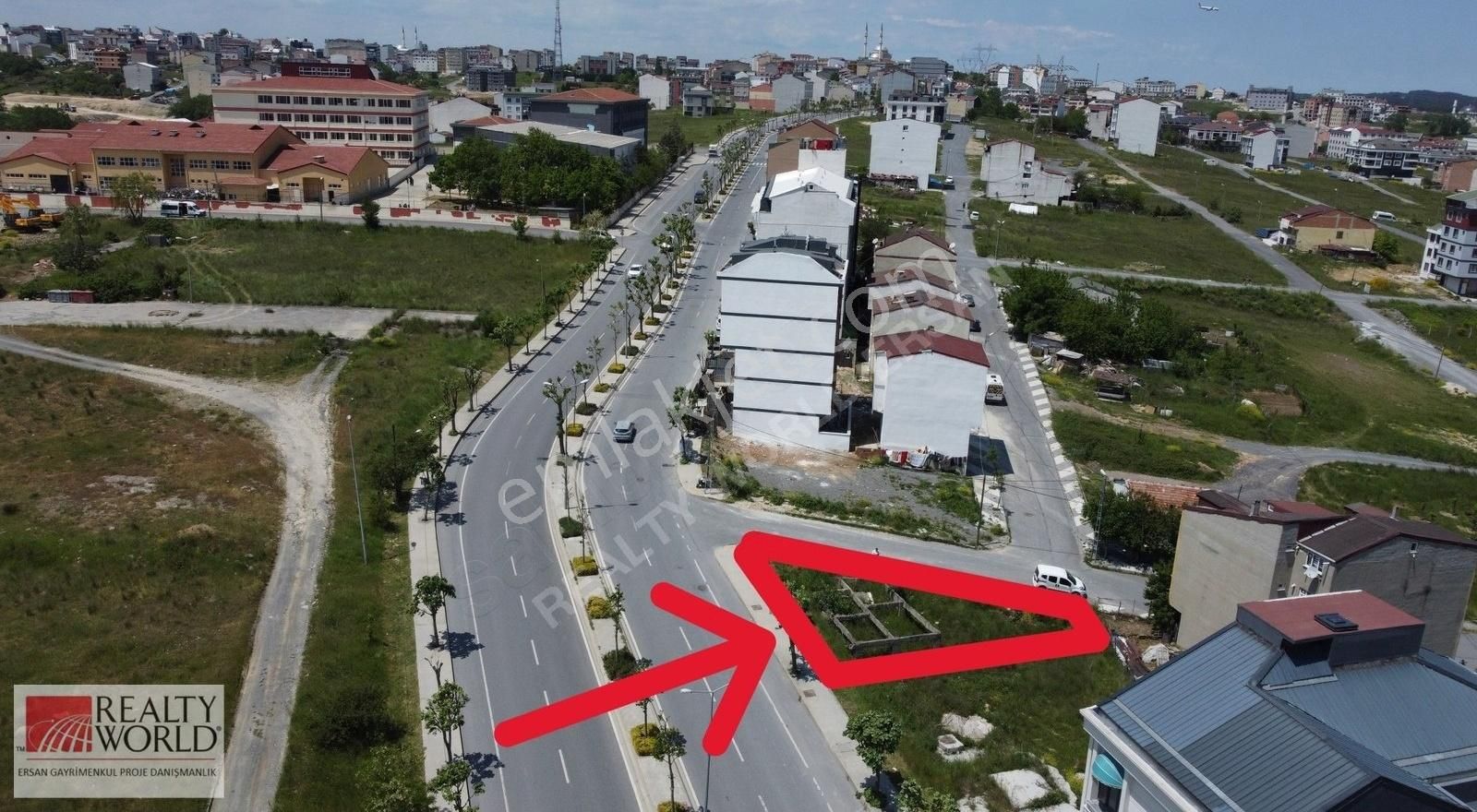 Arnavutköy Merkezi Konum Satılık 289m2 Konut+ticari İmarlı Arsa - Görsel 14