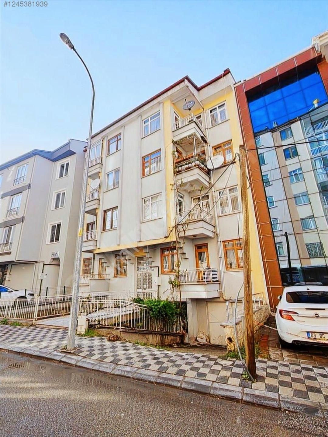 Park Afyona Yürüme Mesafesinde Satılık Afjetlı 3+1