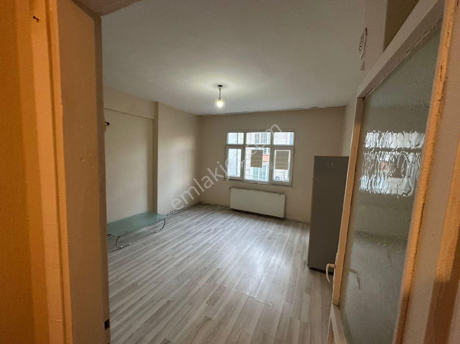 Güngören Gençosman Mahallesinde Kiralık Daire