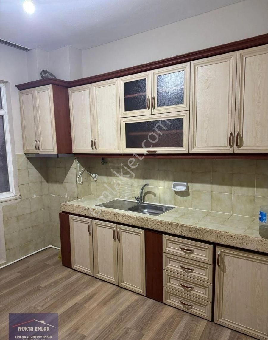 Nokta Emlak'dan Merkez De 3+1 / Bakımlı Kiralık Daire