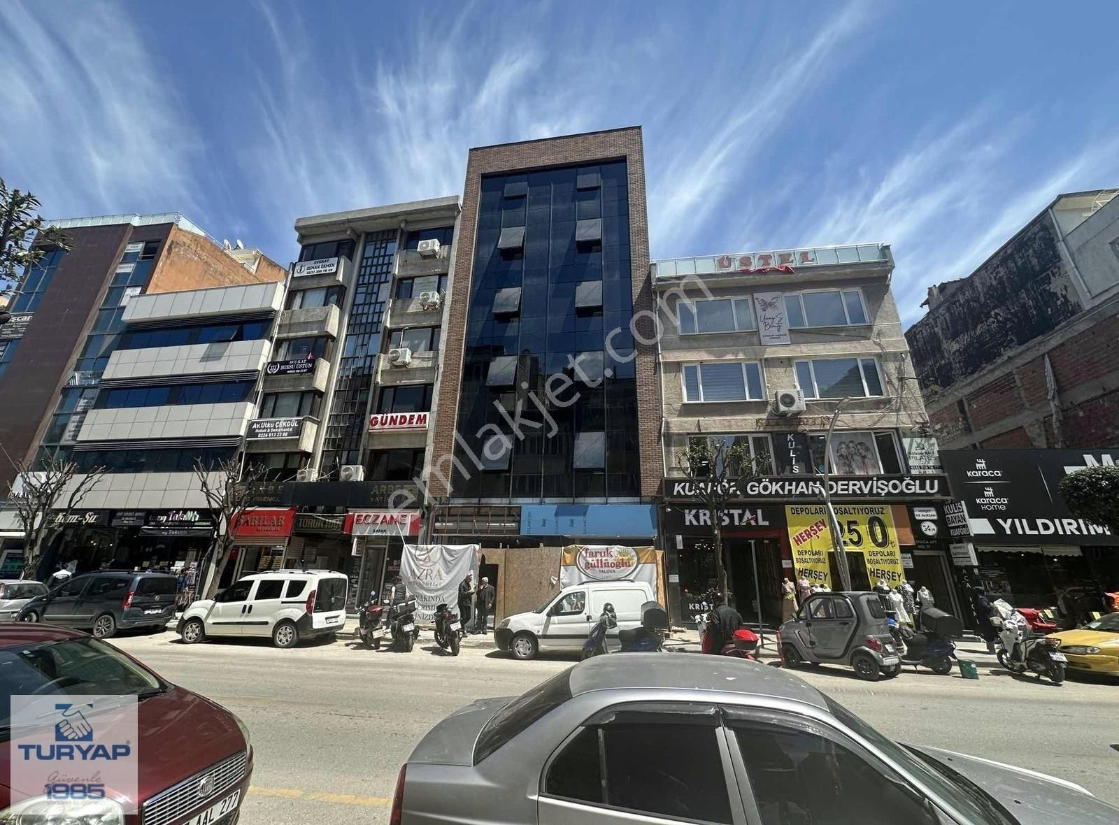 Turyap Soner'den Satılık, Yalova Merkezde 1+1 Yeni Ofis