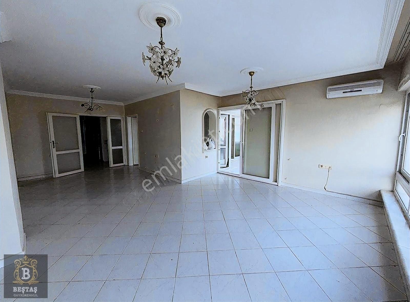 1-beştaştan Viranşehirde Denize Sıfır Manzaralı Kiralık 2+1daire