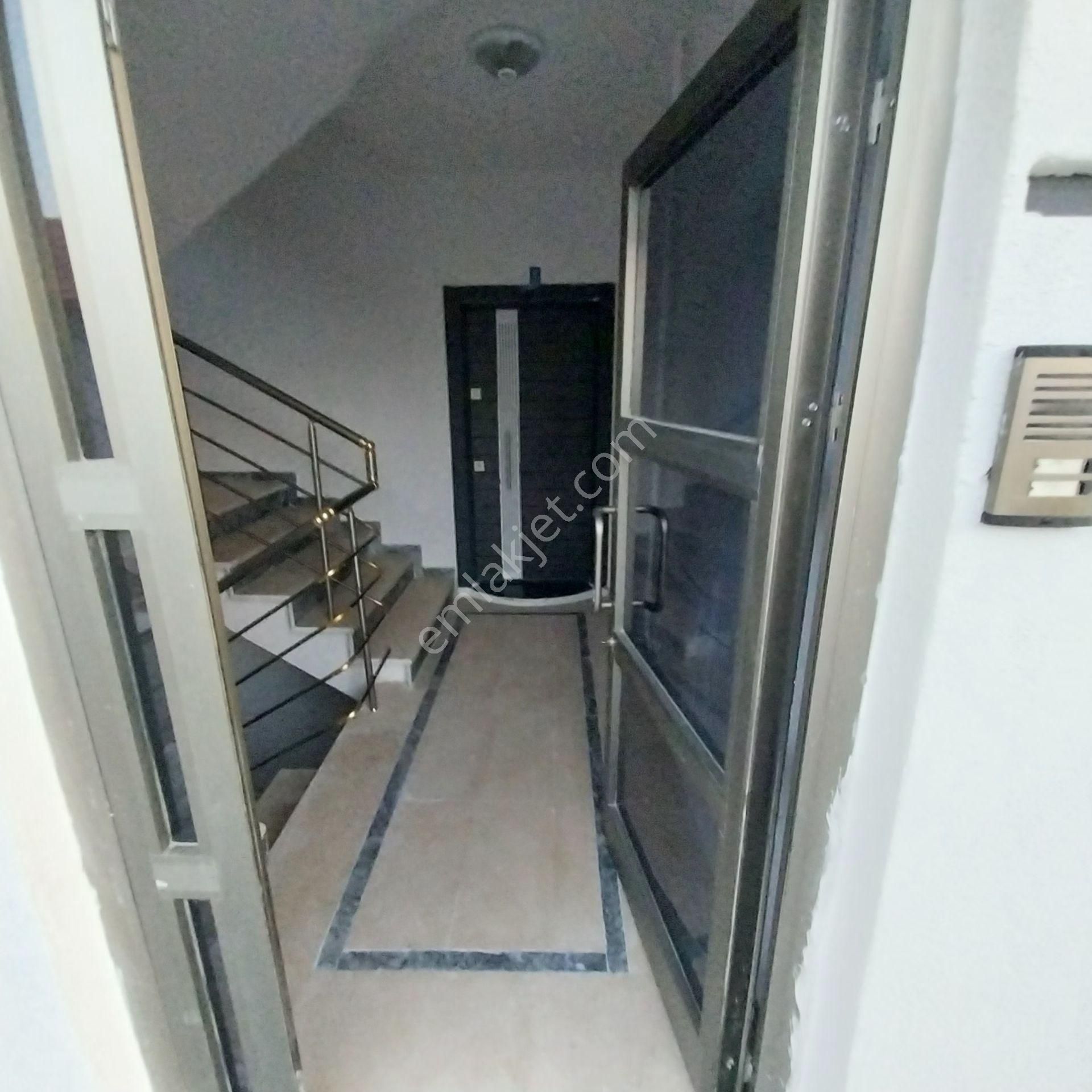 Karaaslanda Satlık Sıfır 2 Katlı Lüks Mustakil Bina - Görsel 31