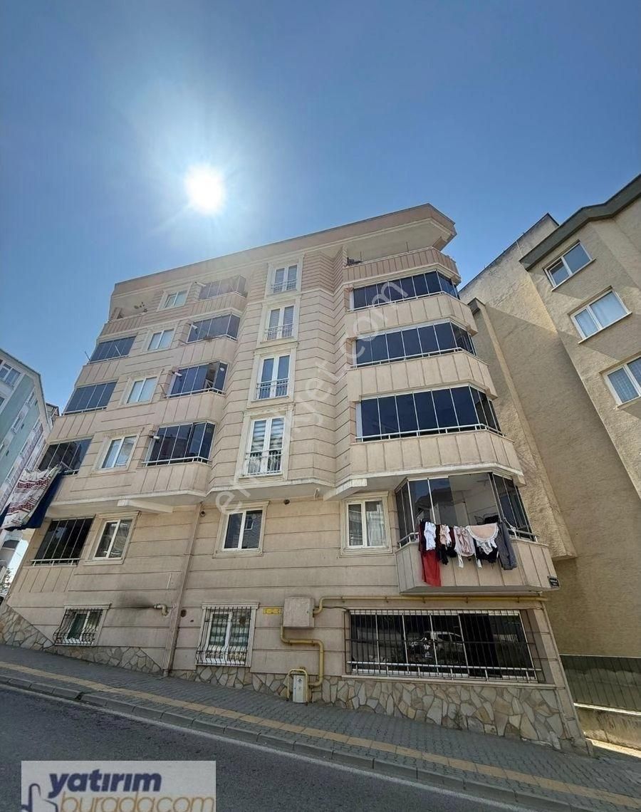 Canik Uludağ Mahallesi 15 Yıllık Kat Mülkiyetli Caddeye Cephe 3+1 Satılık Daire