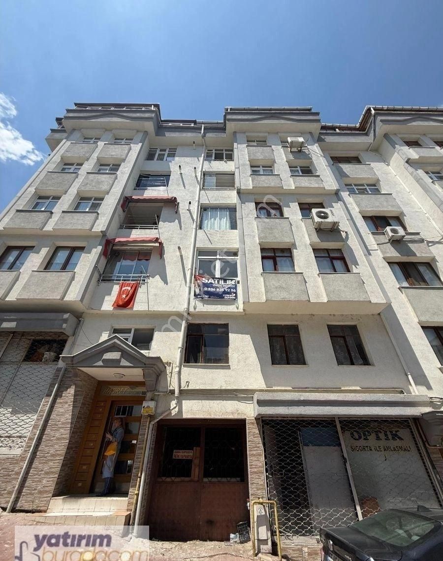 Gazi Devlet Hastanesi Karşısında Satılık 2+1 Daire
