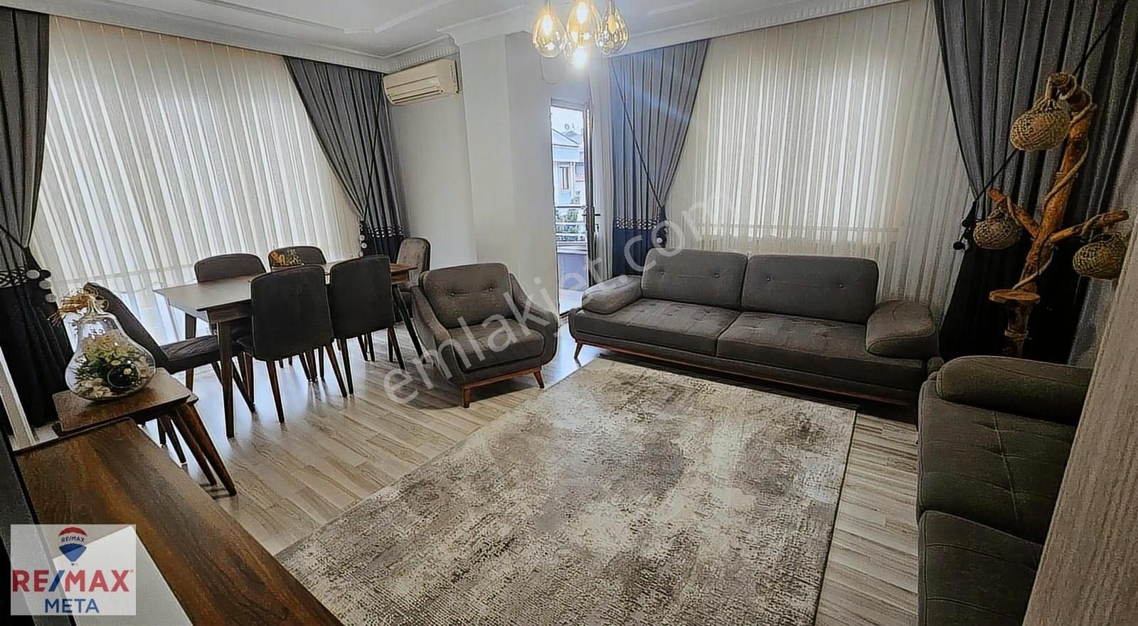 Halkalı İstasyon Mahallesi 5+2 Dubleks Teraslı Daire