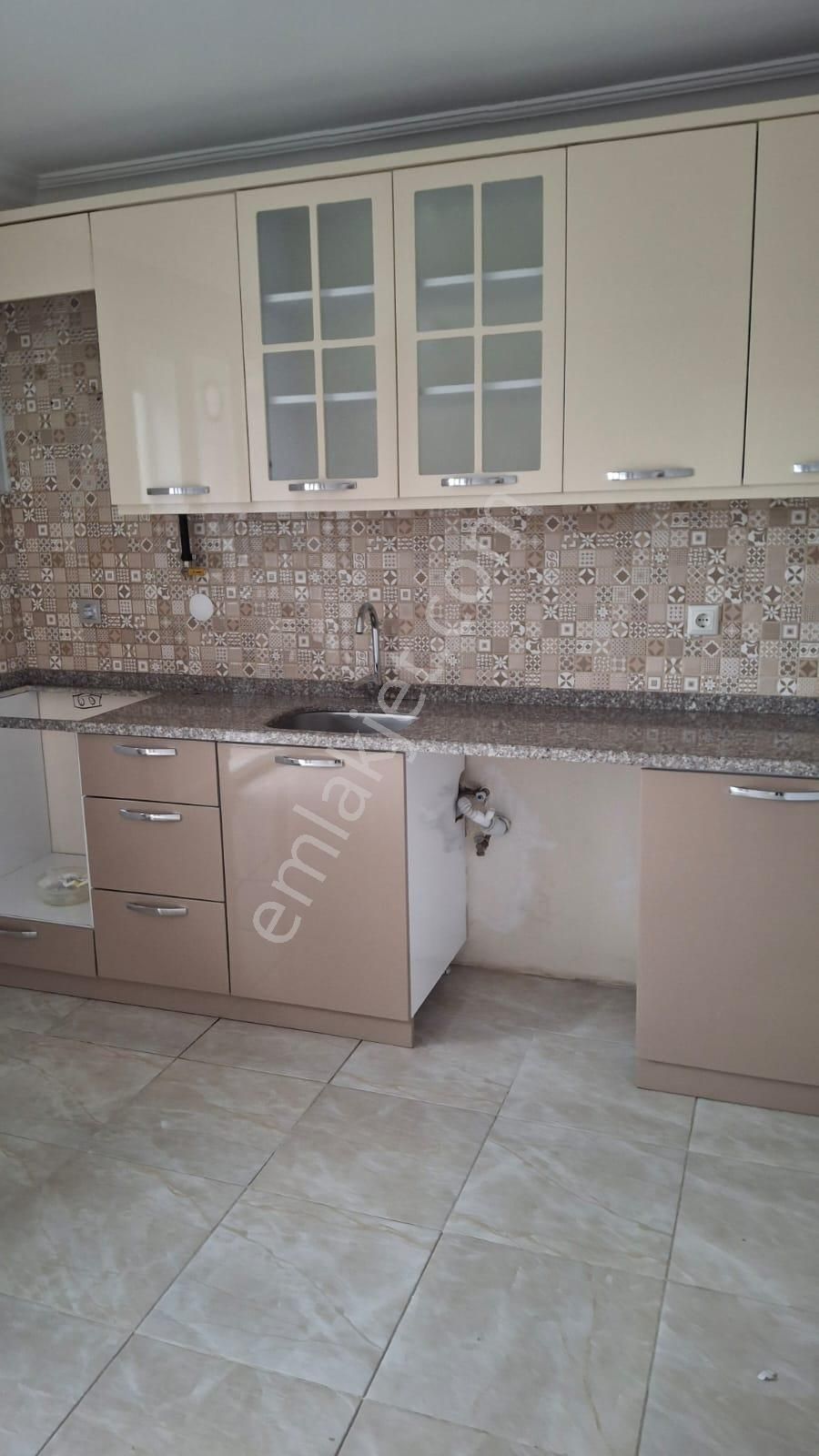 Çiftlikönü Mahallesinde Satılık Daire