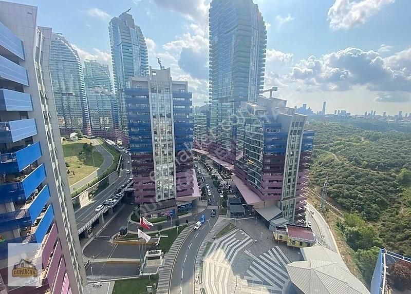 Ağaoğlu Maslak 1453 3+1 180m² Güncel Ara Kat Boş Satılık Daire