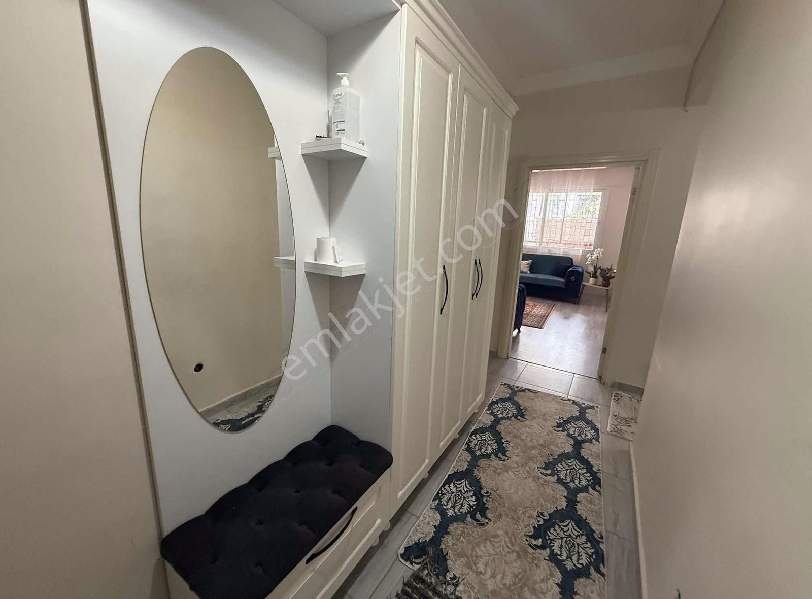 Onur'dan Satılık 2+1 Pirireis Mahallesinde Bakımlı