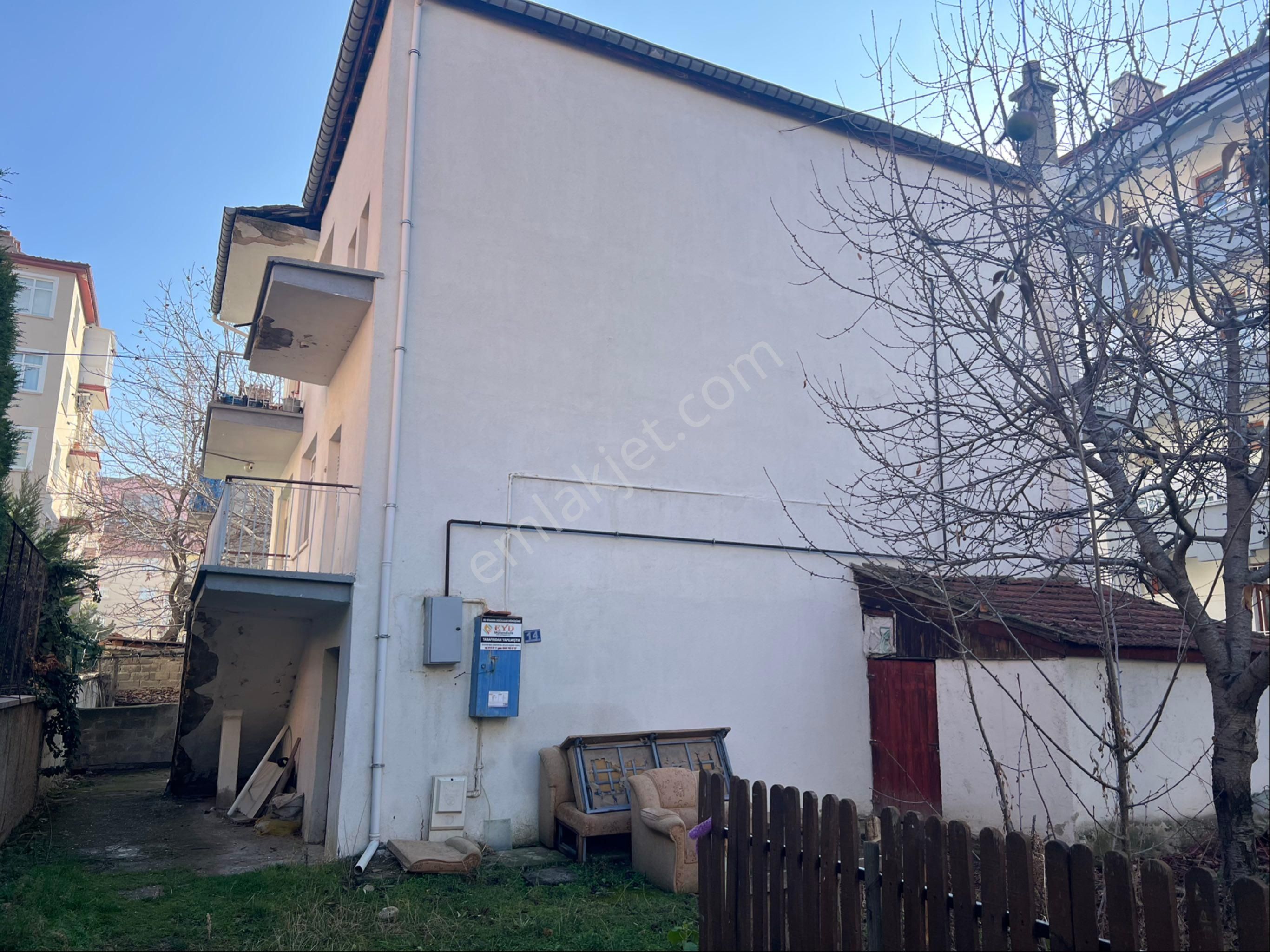 Şehir Merkezinde İki Katlı Müstakil Ev 509m2 Arsalı