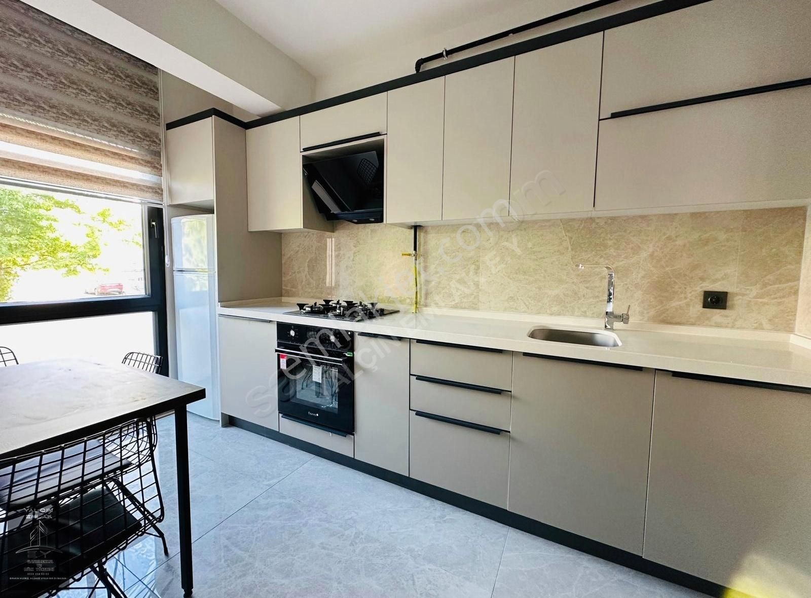 Fiz Yapı'da Lüks Eşyalı Satılık Daireler - Görsel 18