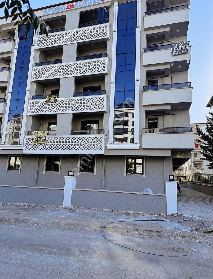Yeni Beşevler De İsteyene Ofis İsteyene Daire
