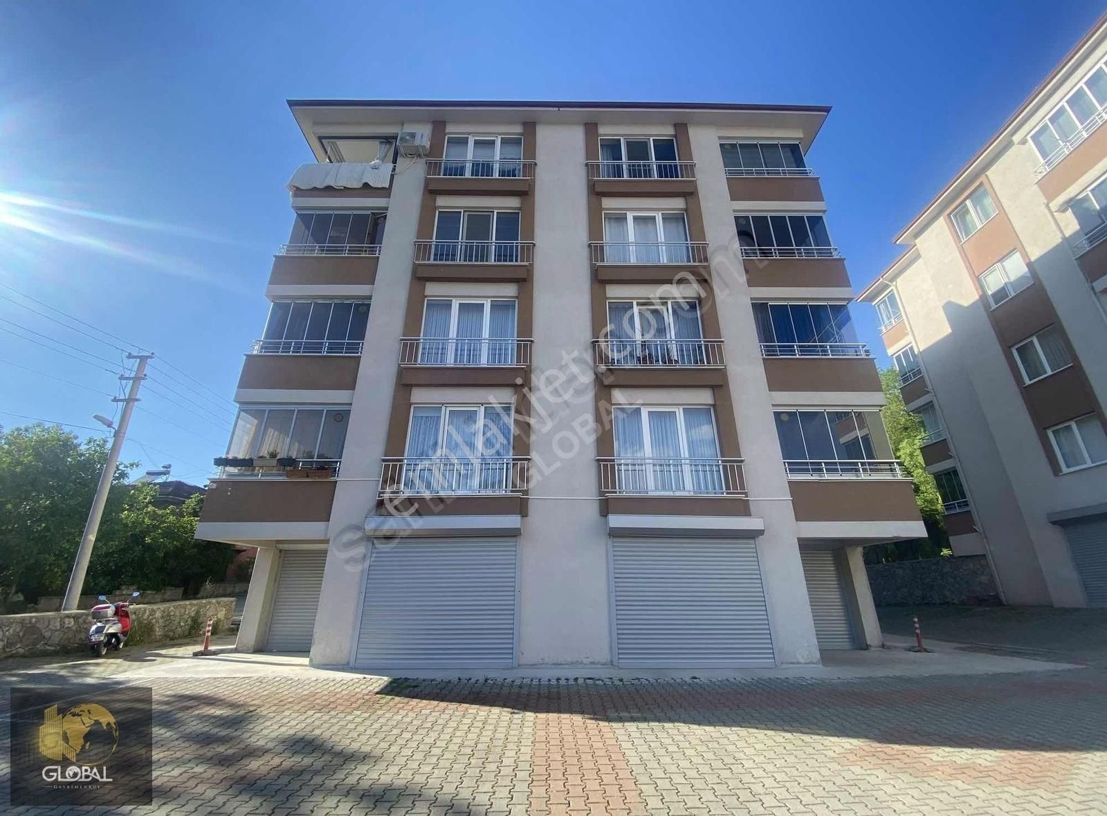 Karaköy'de Depozitosuz Geniş 2+1 Kiralık Daire
