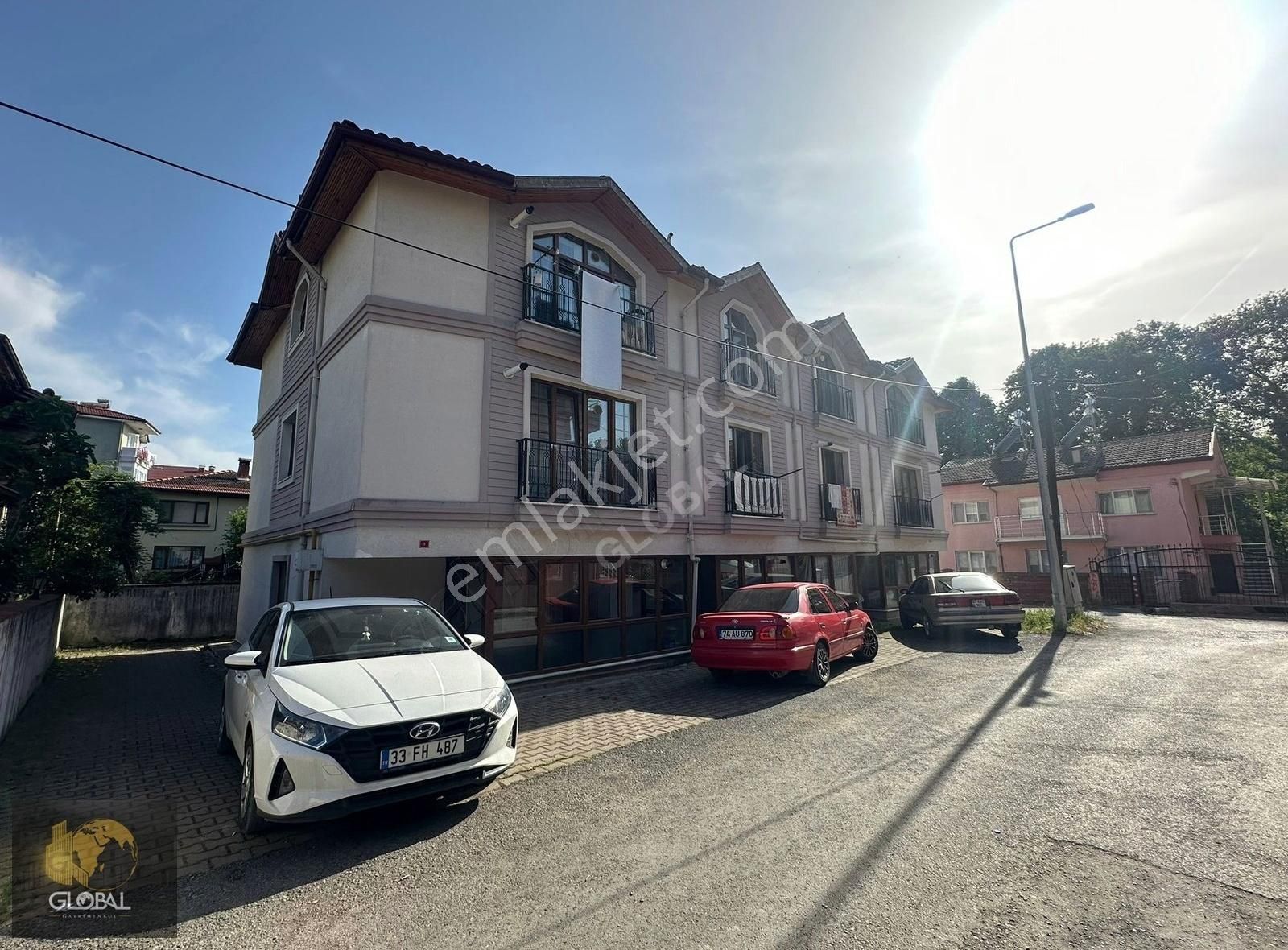 Kemerköprüde **full Eşyalı** Kiralık 2+0 Daire