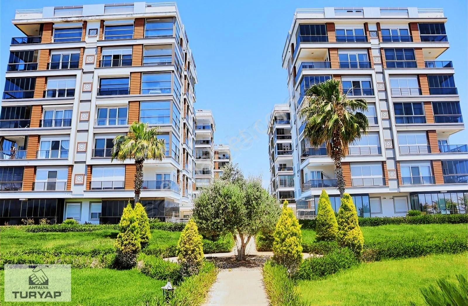 Masa Dağı Loca Sitesi Doğalgazlı Satılık 3+1 Lüks Daire