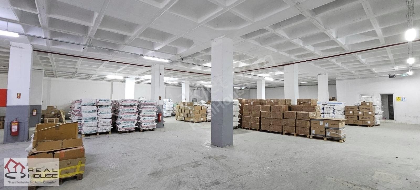 Halkalı Atakentte Kiralık 1300 M2 Depo İmalathane Atölye - Görsel 15