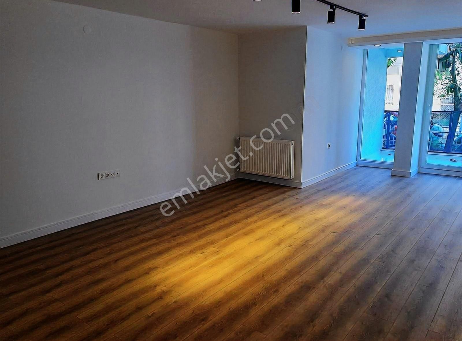 Aksoy Çamlıkta Sahile Yürüme Mesafesindir - Görsel 19