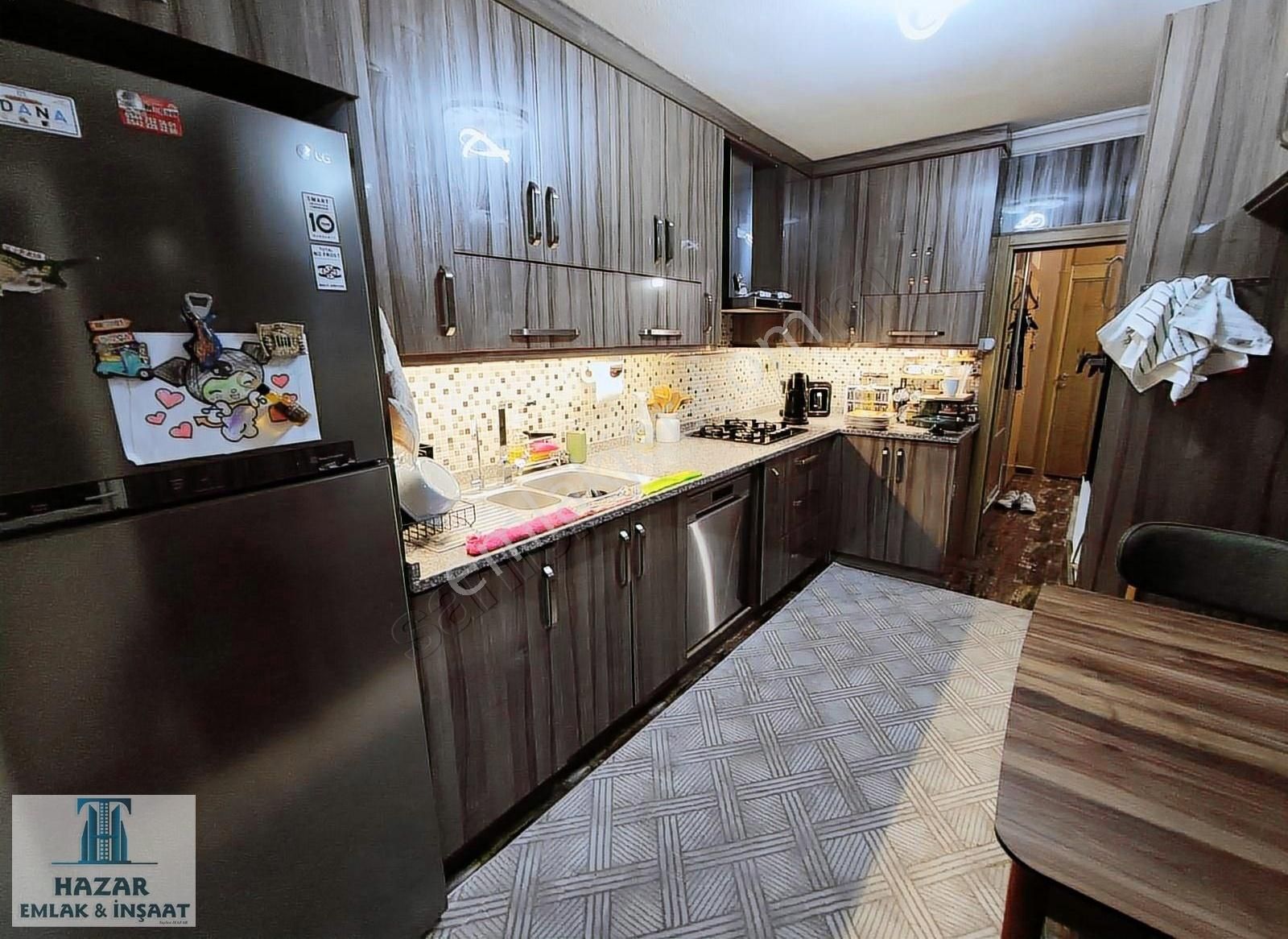 Hazar Gayrimenkul Den 3+1 Türkmen Başı Bulvarında Site İçi