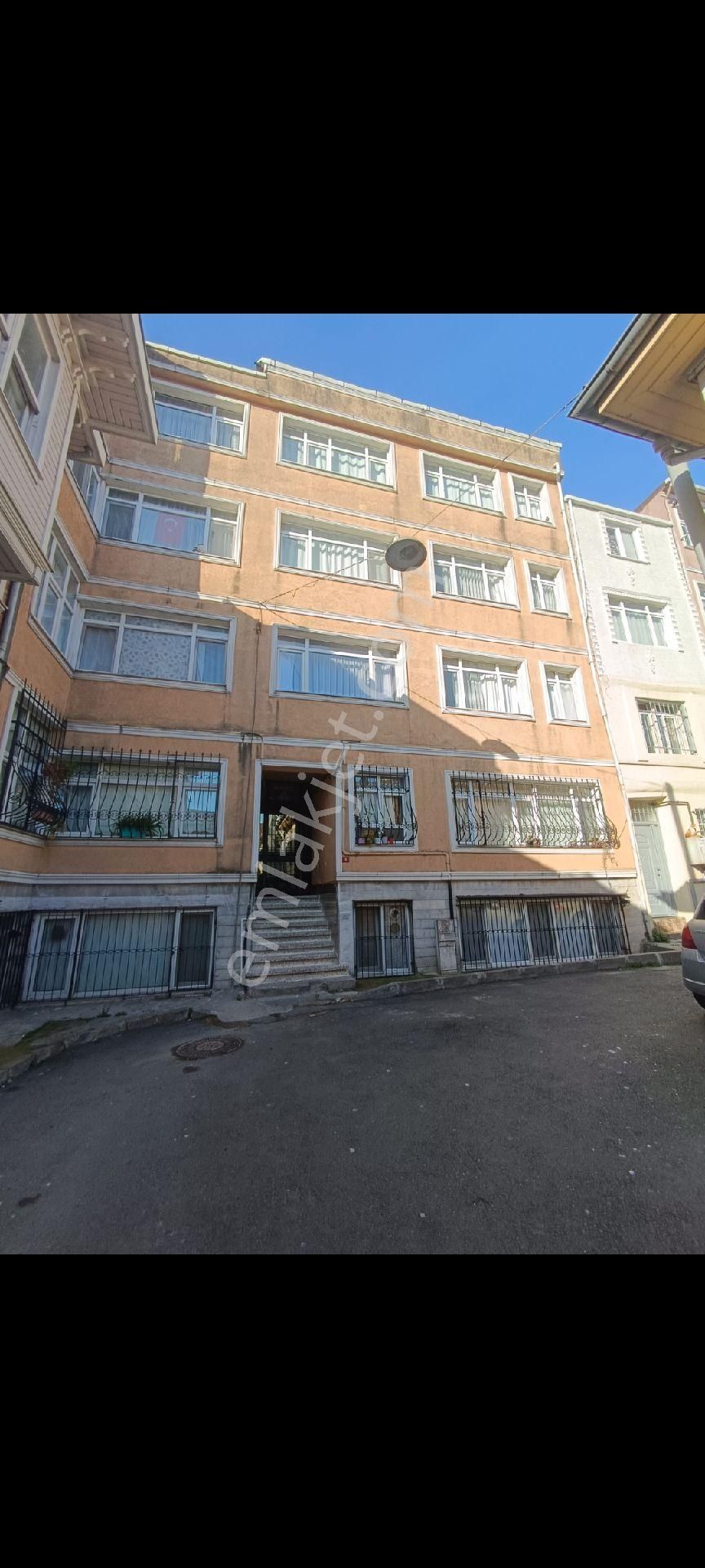Fatih Salih Paşa'da 2+1 70 M2 Masrafsız Satılık Daire