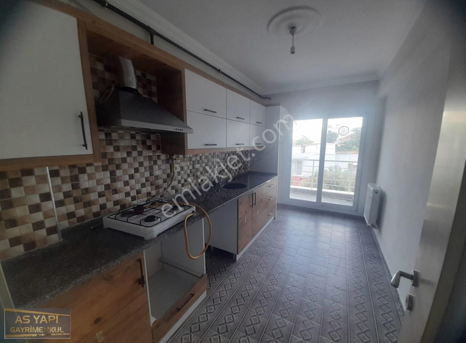 Manisa Saruhanlı Kurtuluş Mah 2+1 Kapalı Mutfak Arakat Daire