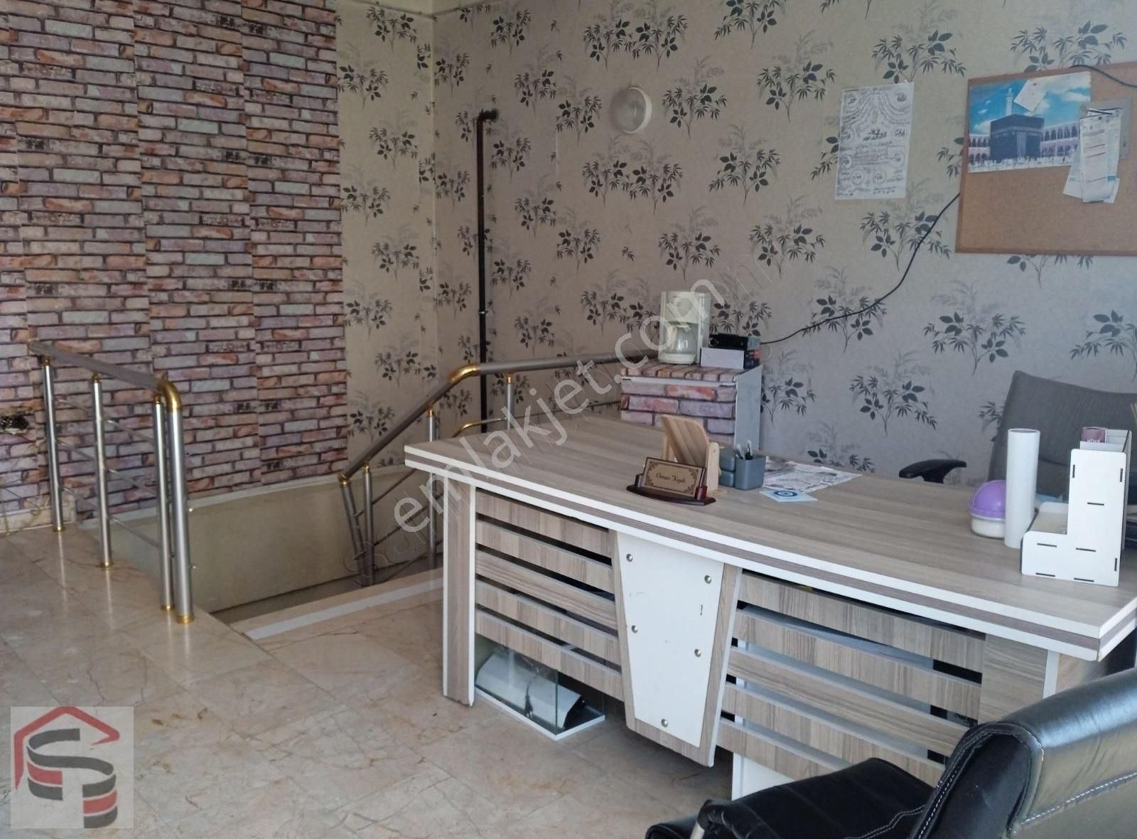 Sezer Emlak Halit Kacırdan Kiralık 250 Metrekare Depo-antrepo
