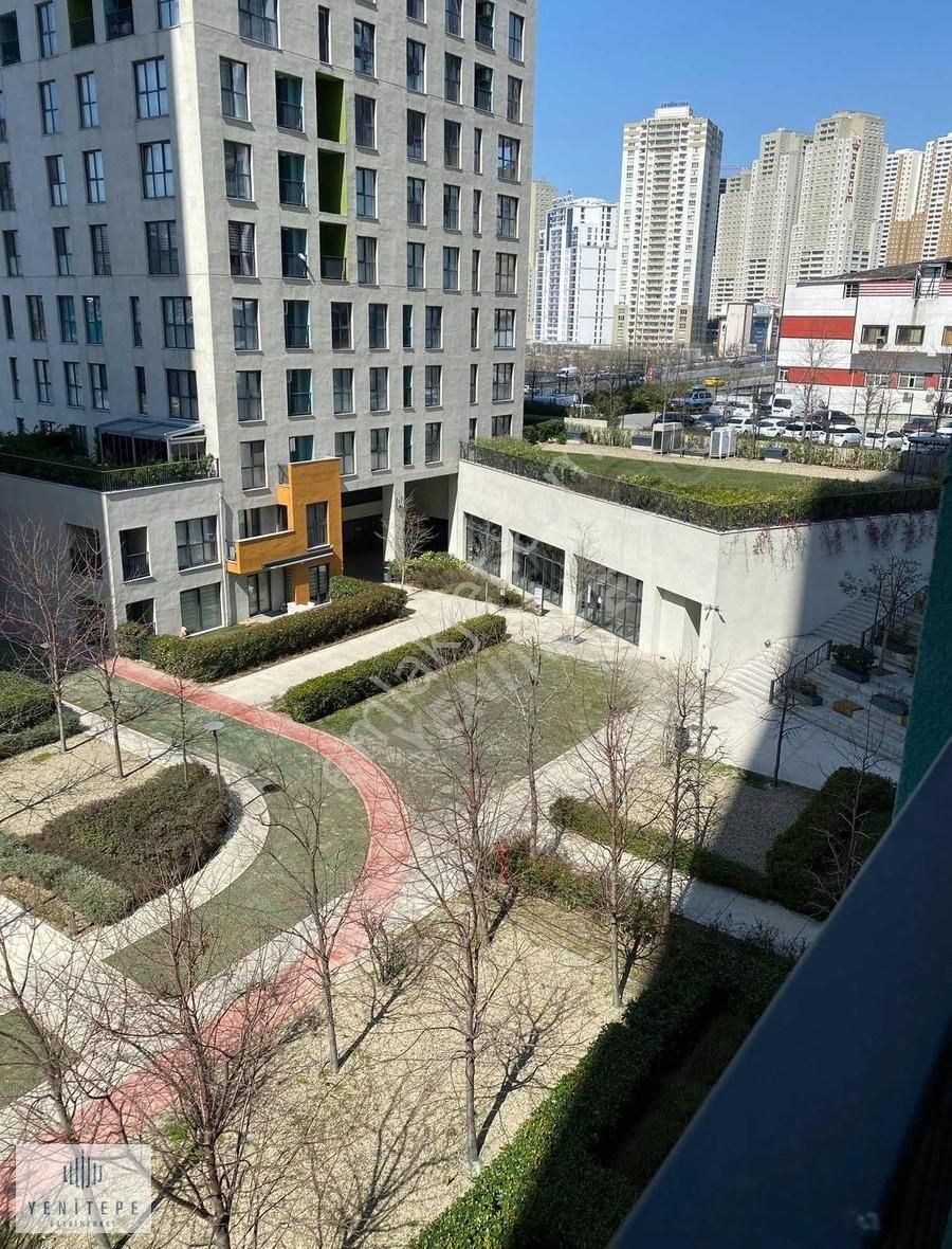 Hepistanbul Sitesinde Kiralık Eşyalı Büyük C Tipi 2+1