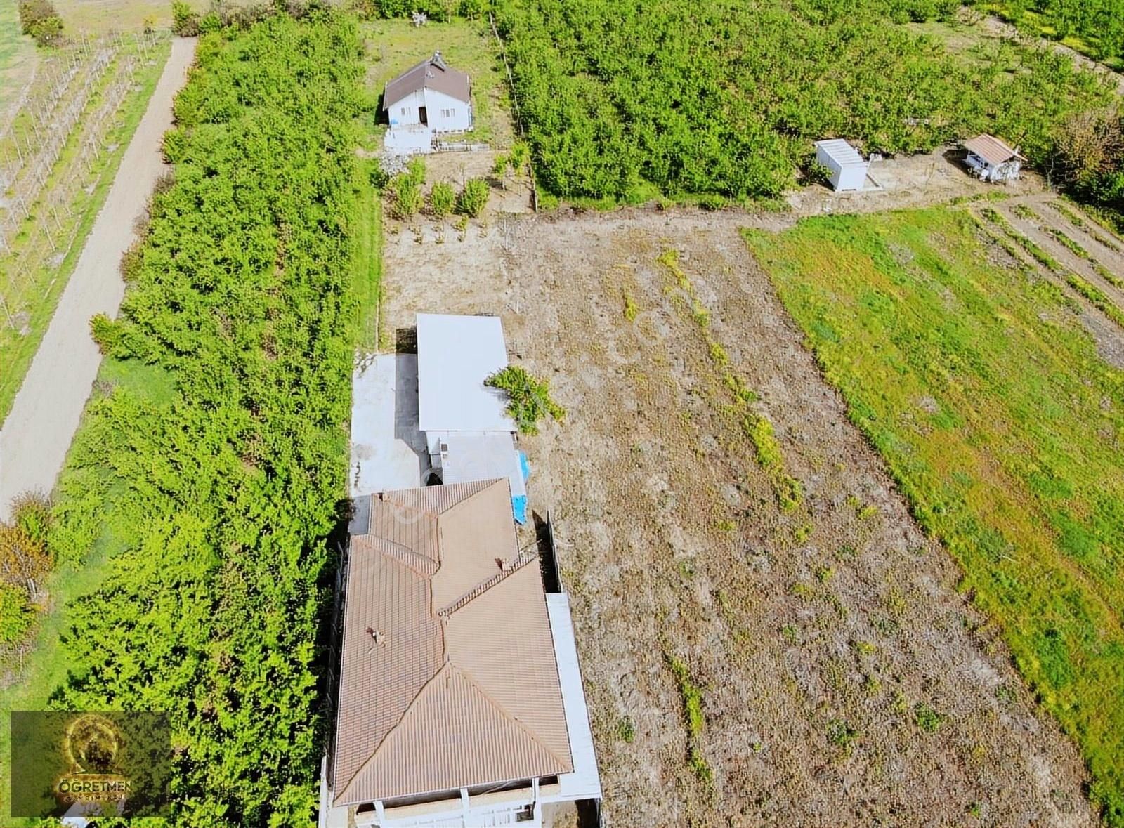 Düzce / Konuralp Muhacırlar Mahallesinde Asfalt Cepheli Arsa