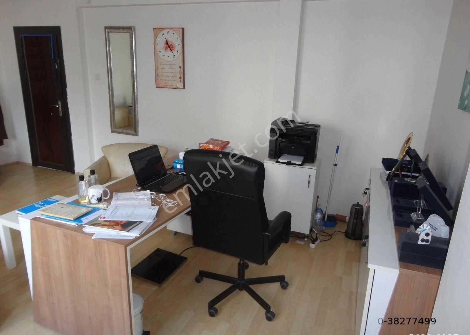 Acil!merkezde İşmerkezinde 30m2 Otoparklı İşyeri-ofis - Görsel 31