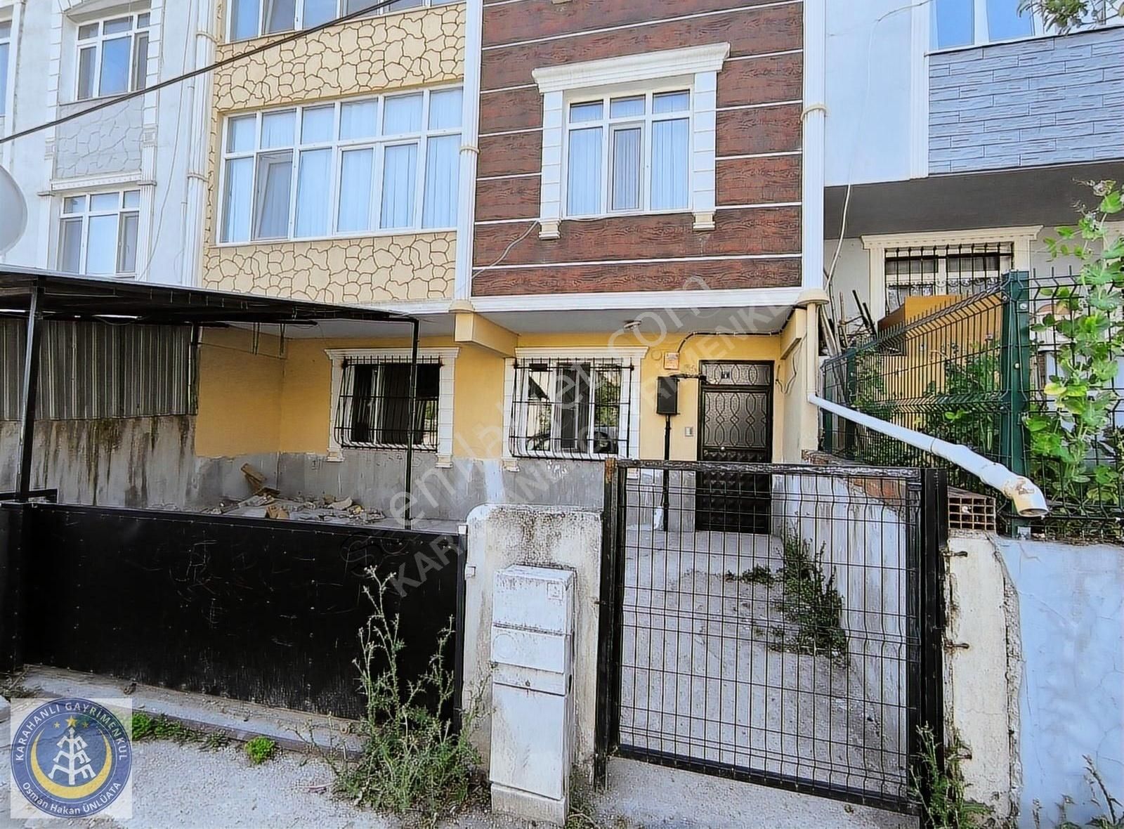 Karahanlı'dan Çamlıtepe 2+1 Bahçeli