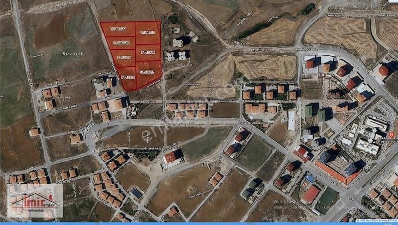 İmir Emlak Ofisinden Pursaklar Devlet Hastanesi Yakını Site Arsa