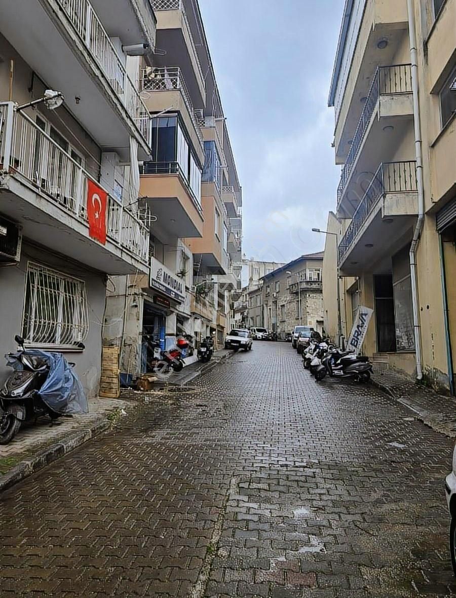 Tire Arslan Emlaktan Kurtuluş Mh.doğalgazlı Daire