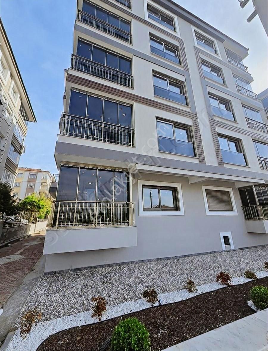 Tire Arslan Emlaktan Batı Çevre Yolunda Sıfır Daire