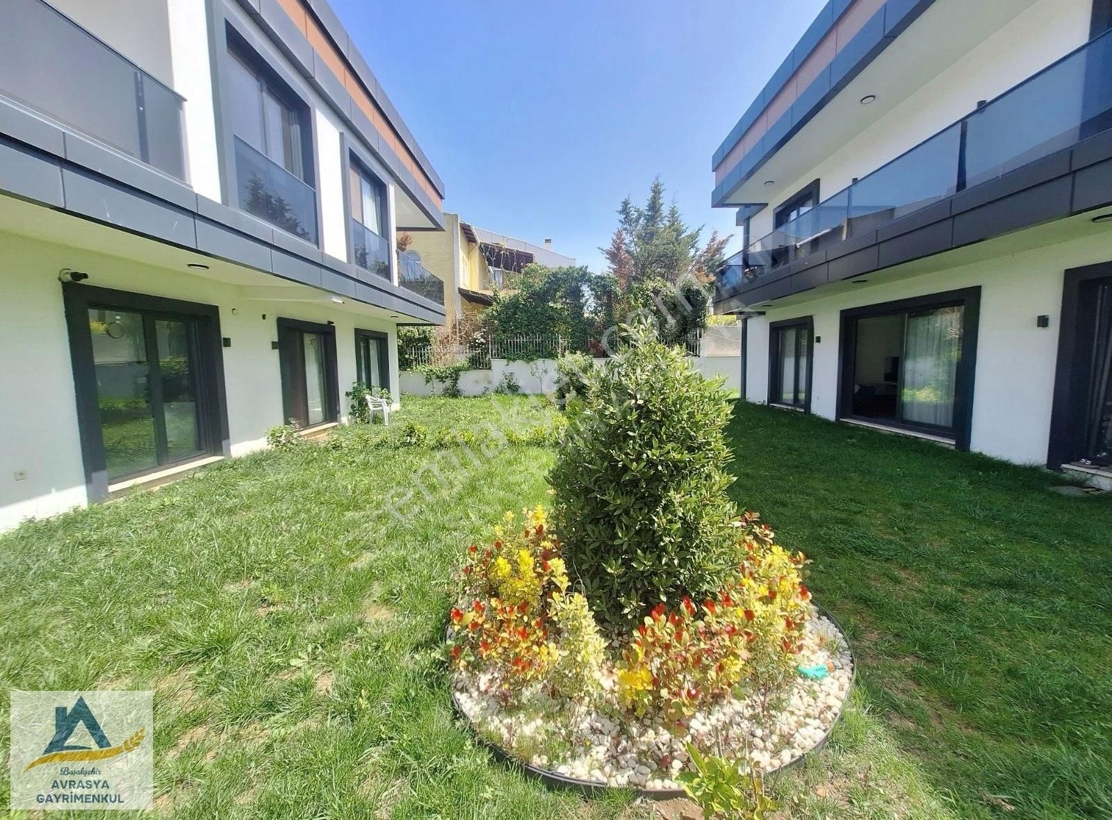Silivri Semizkumlar Altınorak Sitesi Sıfır Boş Kiralık Villa