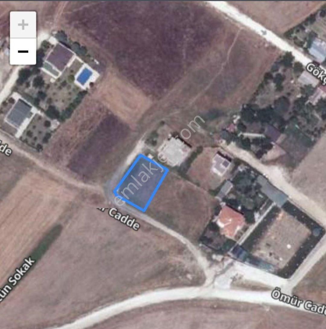 Yatırımlık Villa Arsası 420 M2, 8.250 Milyon Tl.
