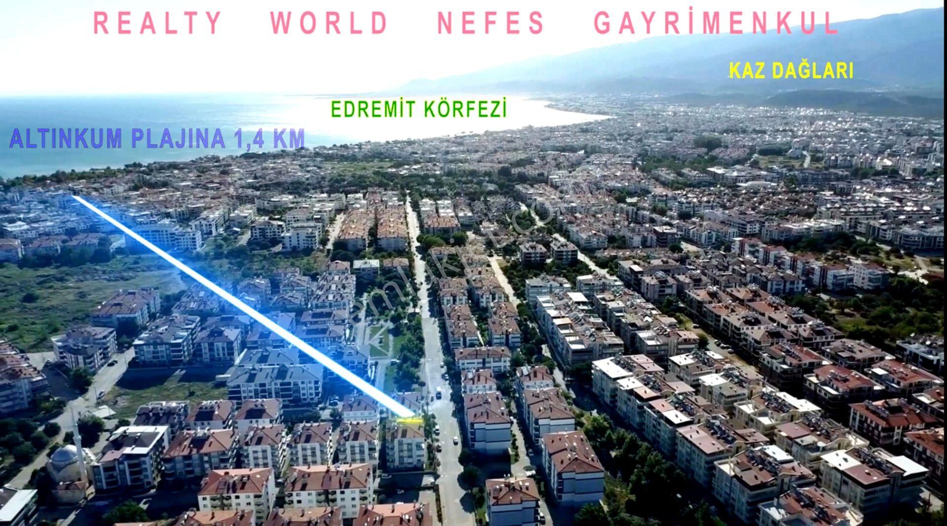Rw Nefes'ten Altınkum'da Site İçinde Bakımlı Manzaralı 3+1 Daire