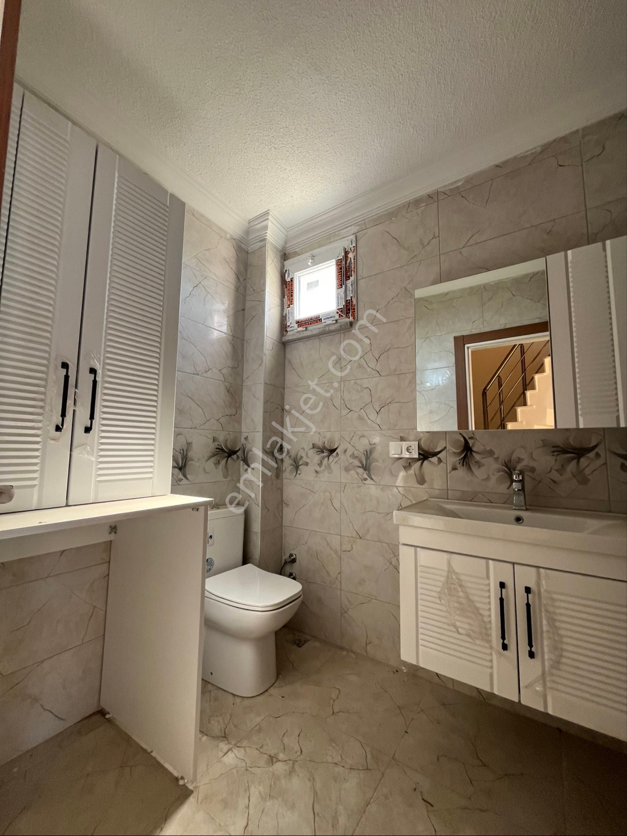 Ata Gayrimenkul,den Deniz Ve Doğa Manzaralı 4+1 Teraslı Villa - Görsel 12