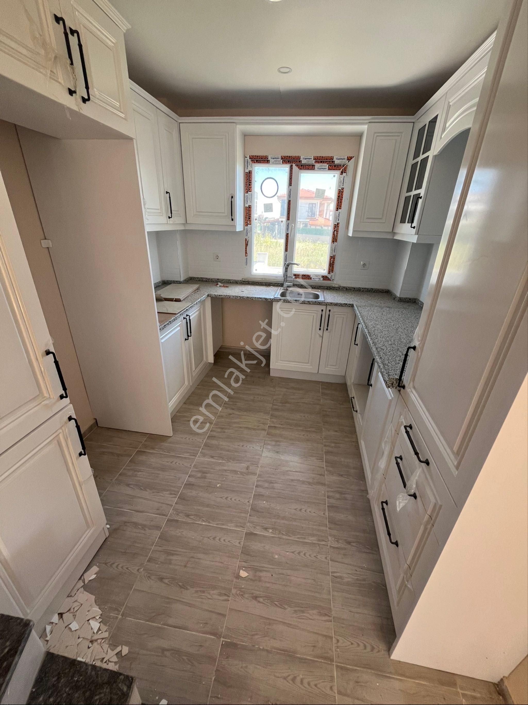 Ata Gayrimenkul,den Deniz Ve Doğa Manzaralı 4+1 Teraslı Villa - Görsel 10